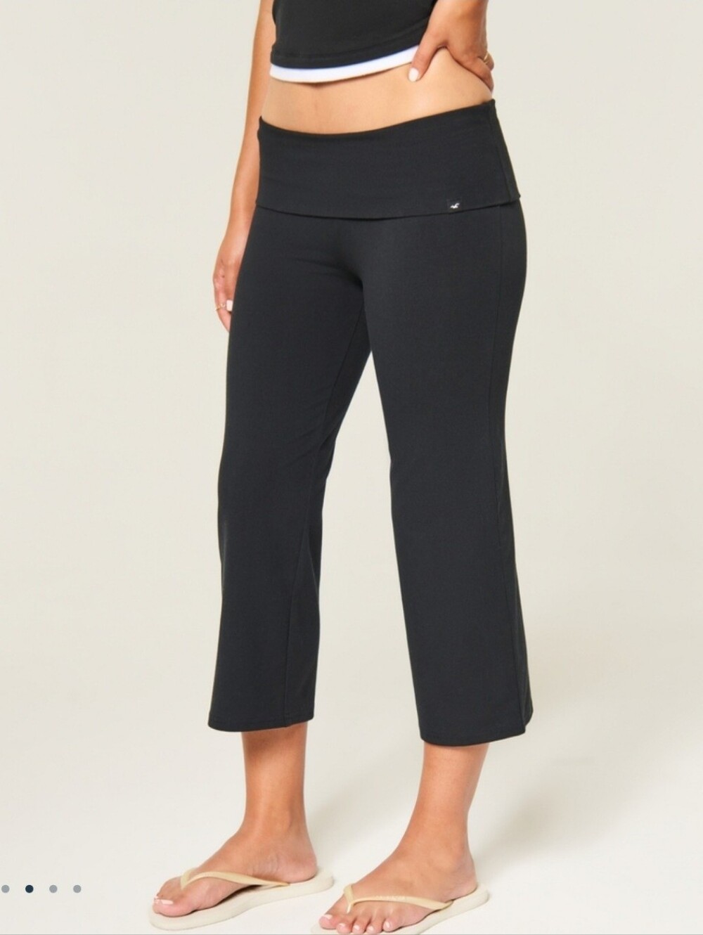 Hollister Knit Foldover Flare Capri Pants In BLACK, LARGE